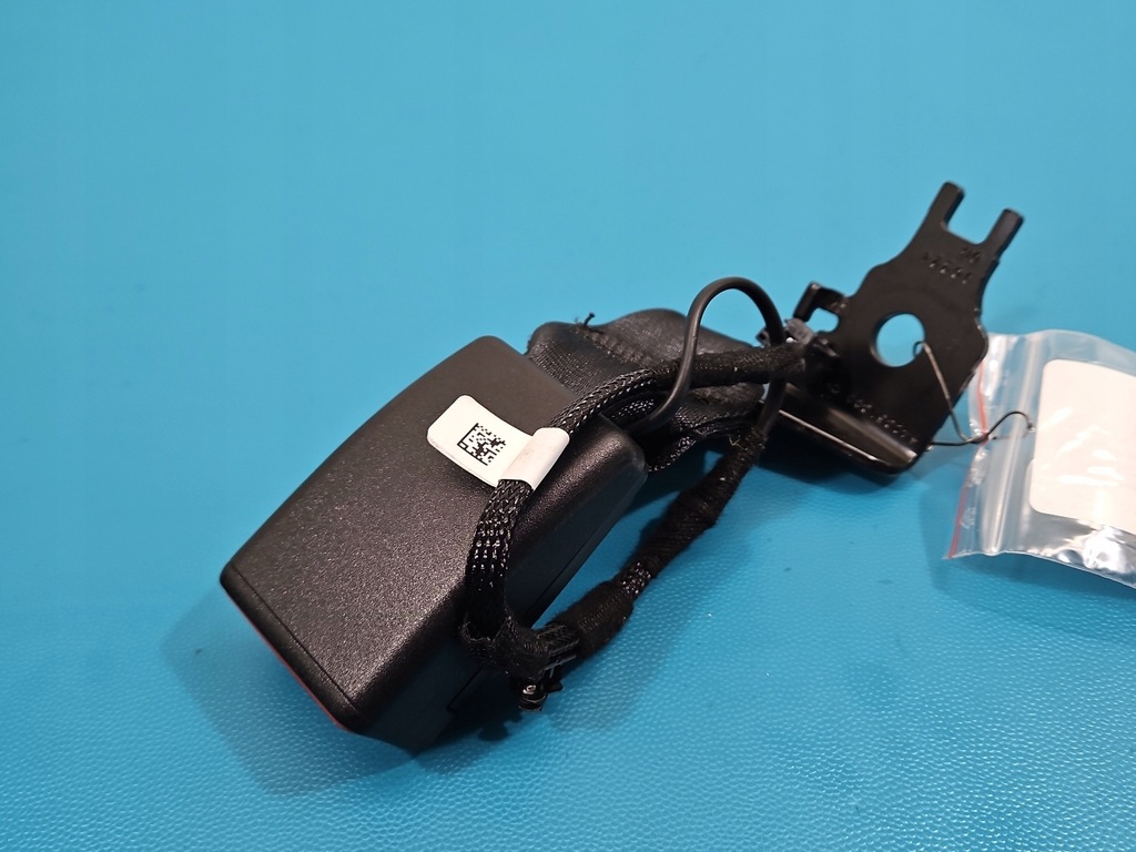 фото №1, Кліпса поперечина безпеки задня ліва peugeot 2008 ii