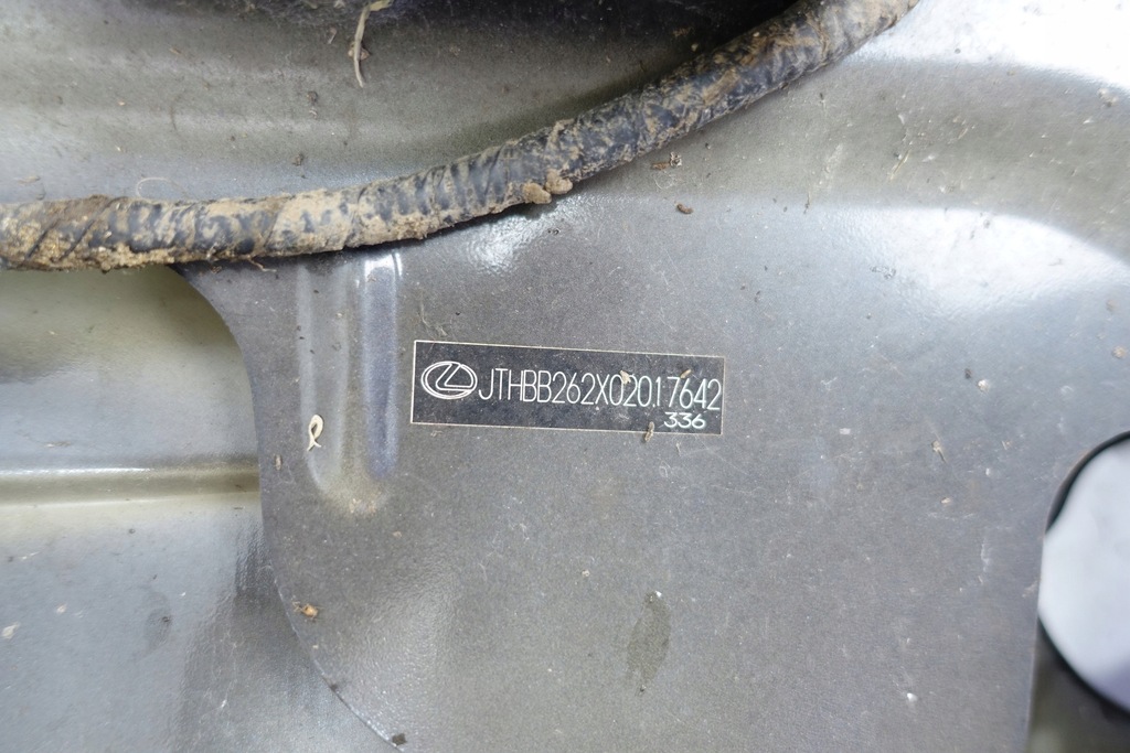 фото №8, Крышка багажника багажника задняя lexus is is220 2006-2012