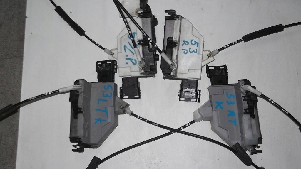 фото №1, Citroen c5 iii замок дверь