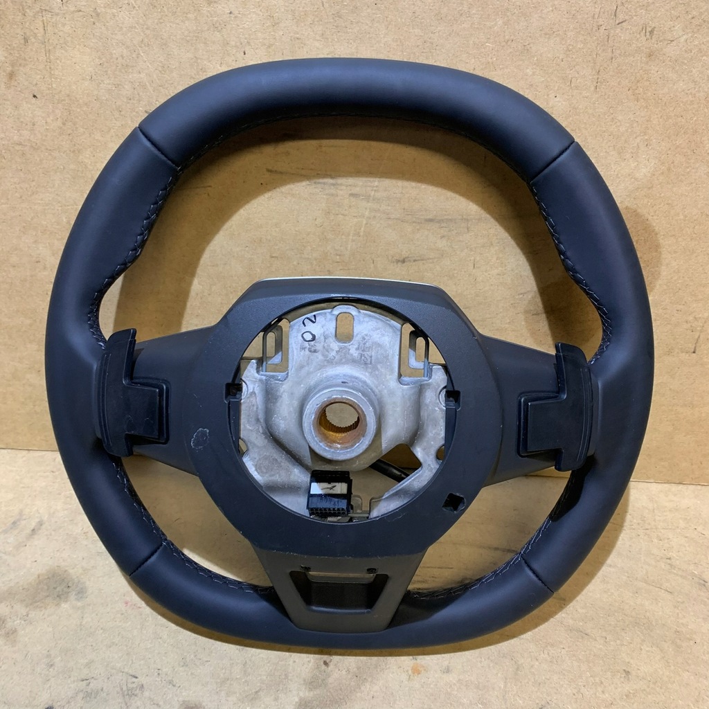 фото №9, Dacia duster iii 1.2 tce mhev 2024 2025 повітропровід пелюстки перемикання 484008131r