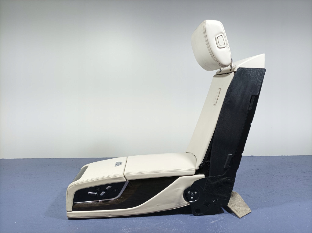 фото №11, Bmw 7 g11 lci подлокотник задний средний с переключателями комфорт naew