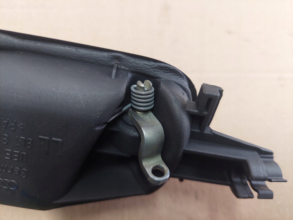 фото №5, Ручка внутрішня перед ліва audi a3 8l справна пружинка + динамік