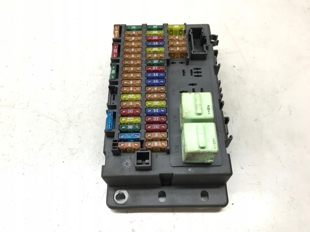 фото №4, Mini one - cooper r50 - 53 2002 рамка / модуль предохранителей