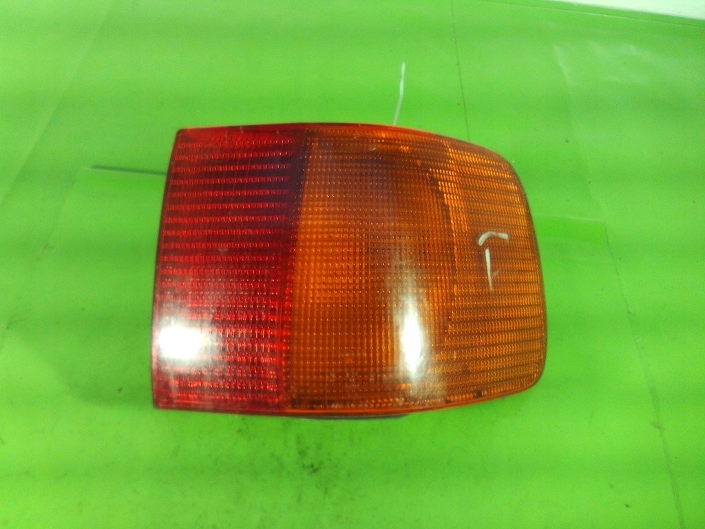 фото №1, Audi a6 c4 sedan лампа задня права