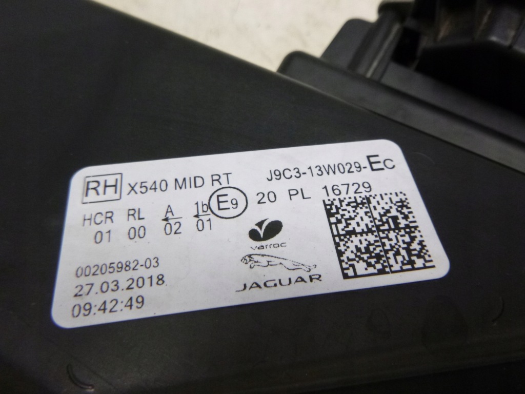 Jaguar оригинальный номер j9c3-13w029-ec фара с Разборки