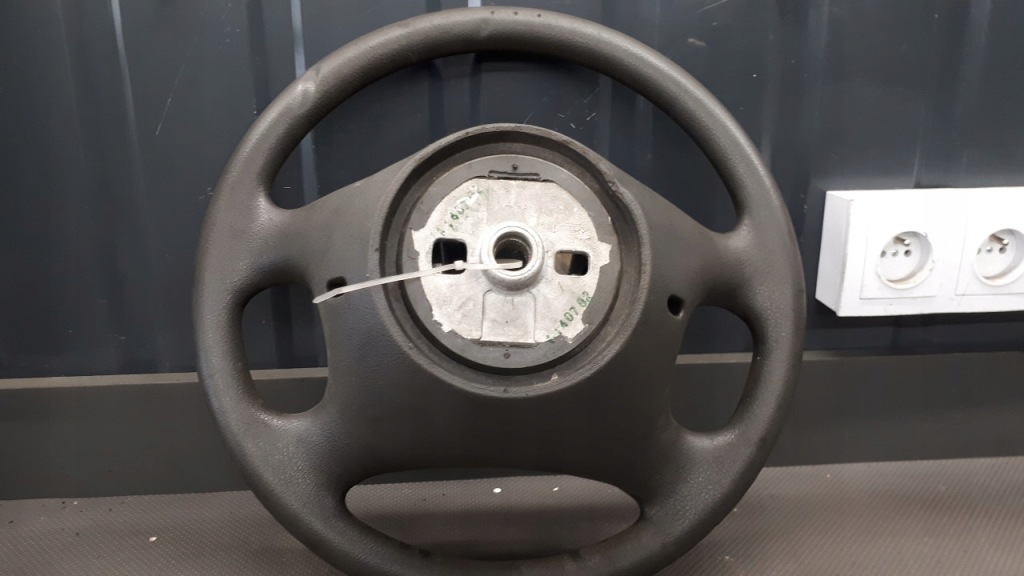 Руль lancia ypsilon 2 02r Цена