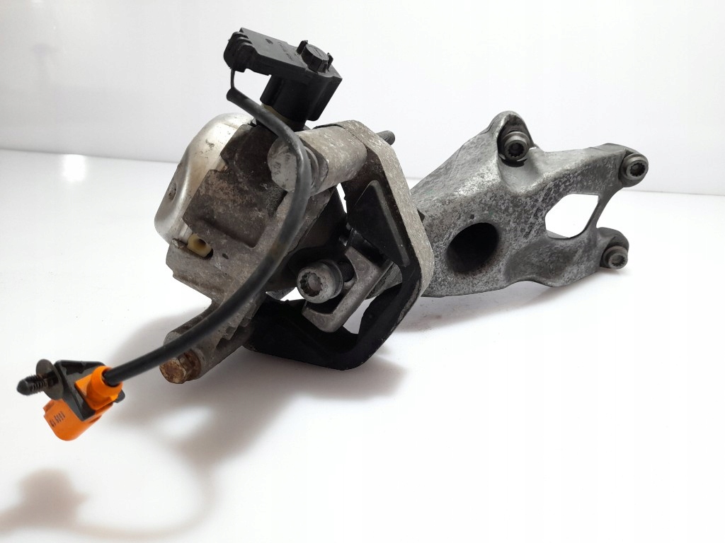 фото №7, A6 c7 a7 2.0tdi cglc кронштейн подушка двигуна ліва + болти комплект super стан