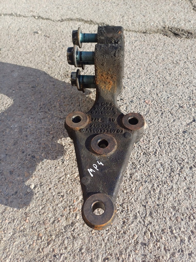 фото №1, Кронштейн кронштейн балка рамы поперечной mercedes actros mp4