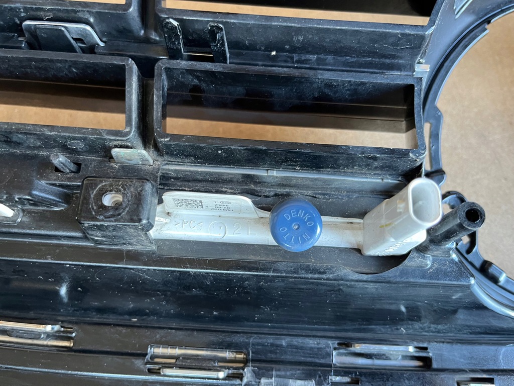 фото №12, Arteon r-line lift решітка радіатора перед led хром czarna