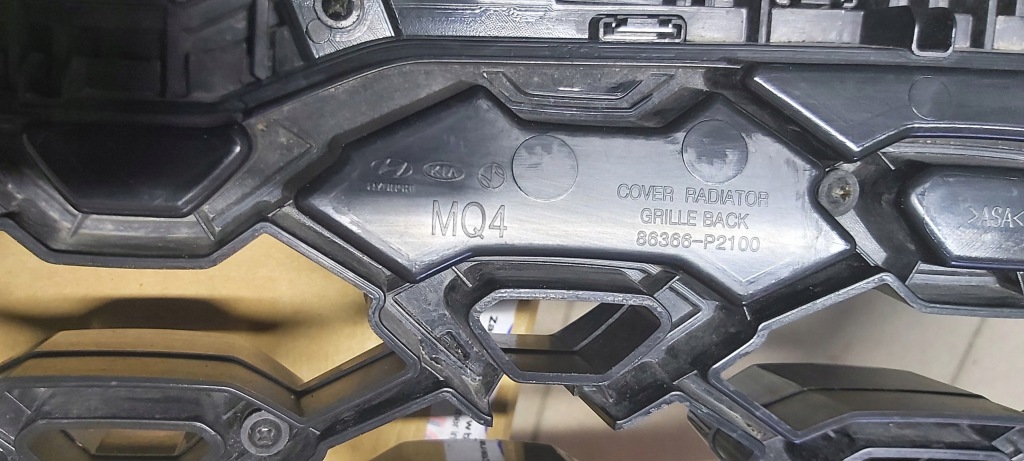 фото №11, Kia sorento iv решітка радіатора решітка радіатора 86366-p2100 wersia bez камери