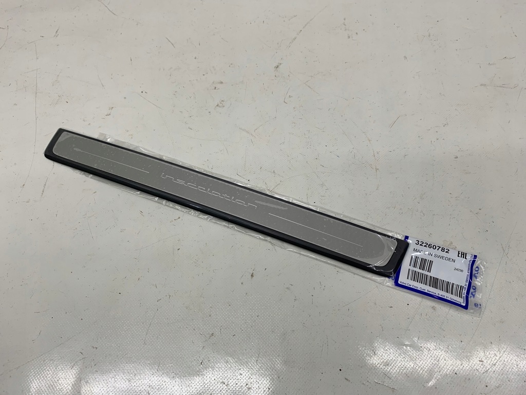 фото №1, Volvo xc40 молдинг поріг inscription 31484195