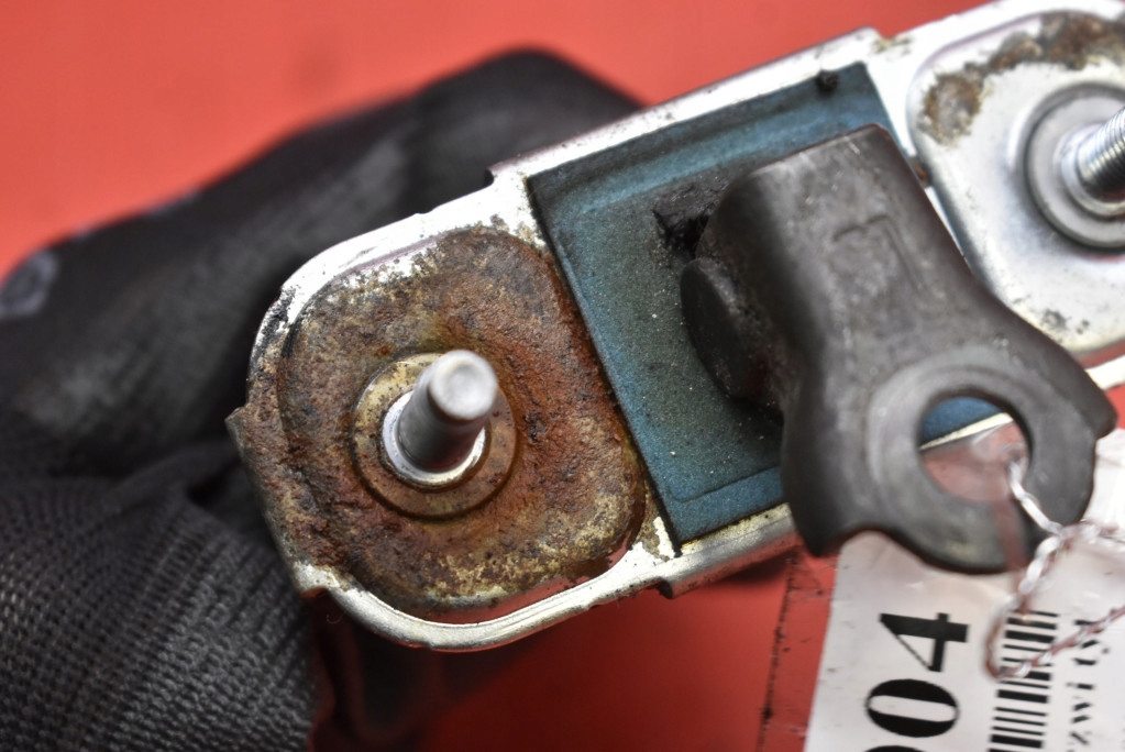 фото №6, Обмежувач двері лівий задня hyundai i40 kombi 11-19