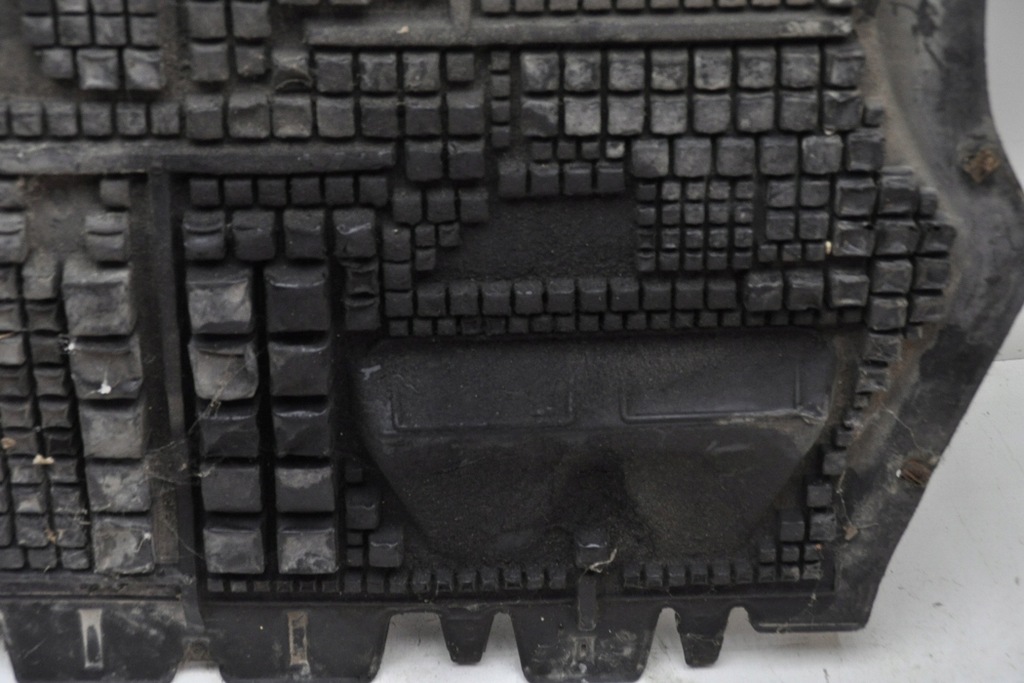 фото №8, Защита двигателя vw passat cc 357 3c0825237h 1.8l бензиновый 118kw 2009