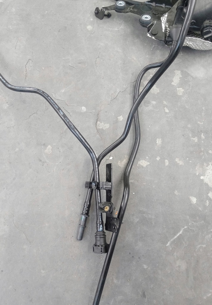 фото №3, Фильтр топлива + провода velar l560 j8a2-9b072 ac