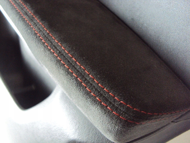 фото №8, Обивка дверь правый перед porsche macan gts