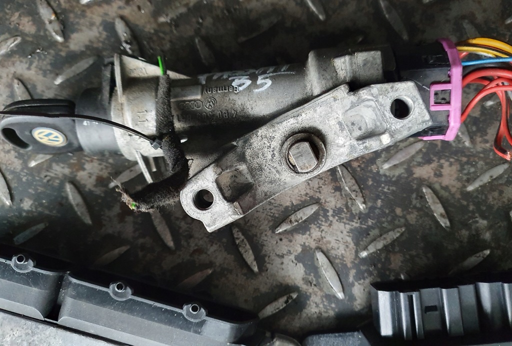 фото №5, Набір стартовий vw passat b5 1.9d 038906018n