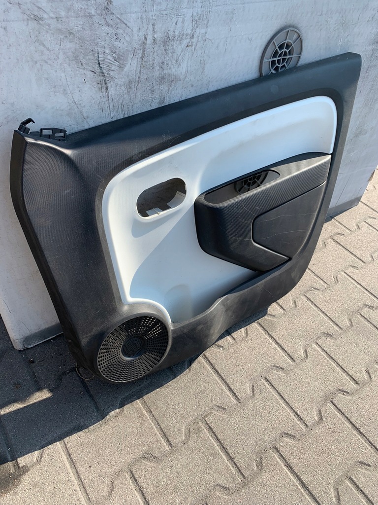 фото №3, Обшивка дверь передний правый renault twingo iii