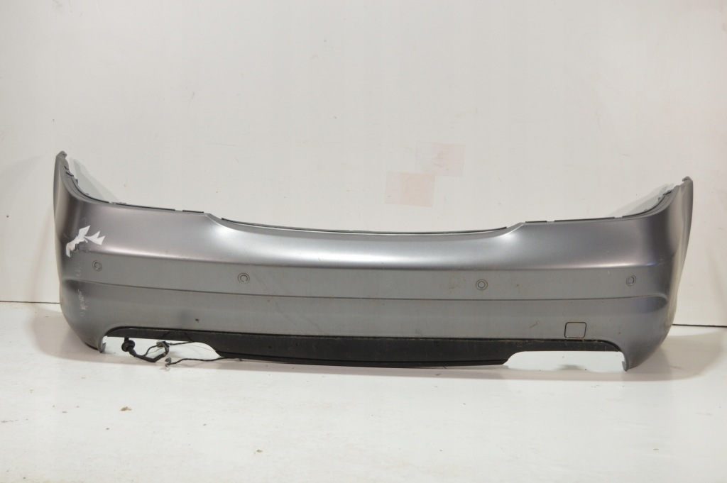 фото №1, Оригинальный бампер задняя amg mercedes cls w219 amg 5.5 компрессор kompletny