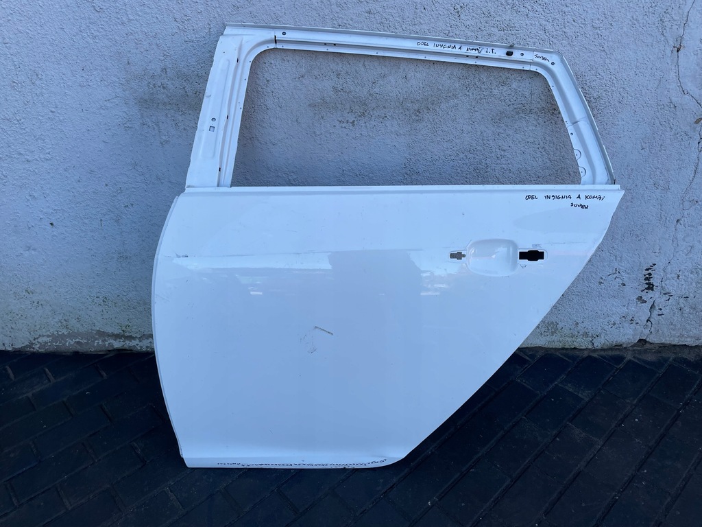 фото №1, Opel insignia a kombi двері ліва задня задні