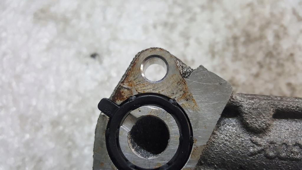 фото №5, Кронштейн радіатора вихлопних газів audi 3.0 tdi 059131680h