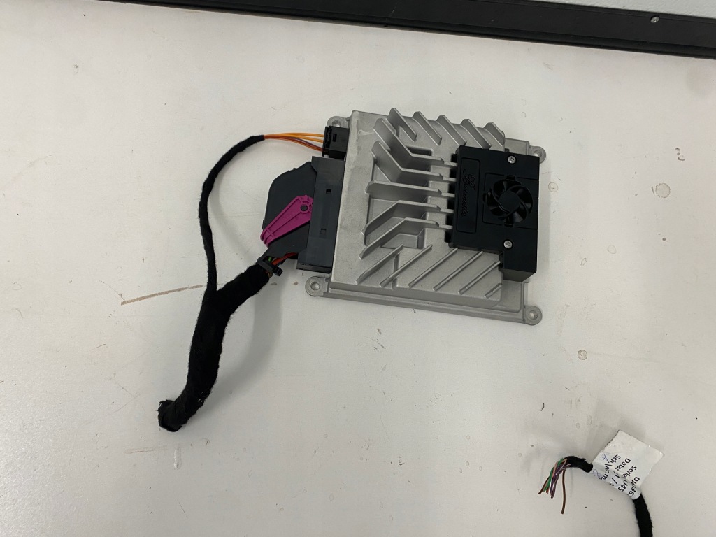 фото №1, Підсилювач burmester mercedes s w222 w217 2229005110