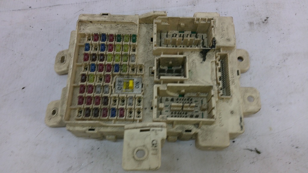 Купить Kia sportage iv 2016- коробка корпус 91950-d9540