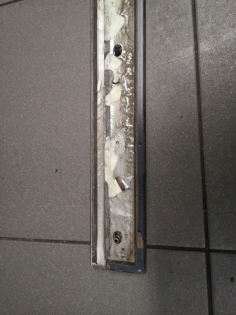 фото №13, Молдинг двері правий перед audi a8 d3 4e0853964b