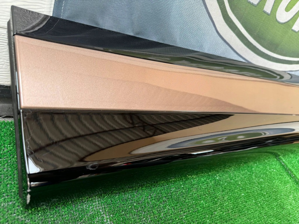 фото №1, Land rover range rover evoque l551 2018 перед сторона правая накладки