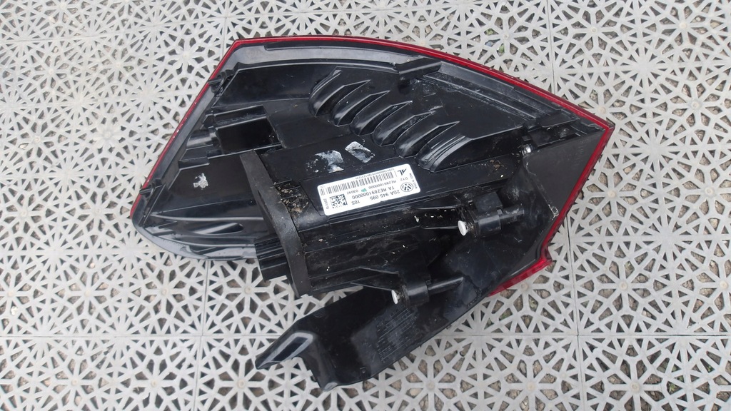 фото №3, Лампа левая задняя vw t-roc