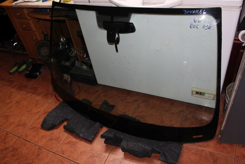 фото №2, Vw touareg 7p ii r-line lift скло передня оригінал