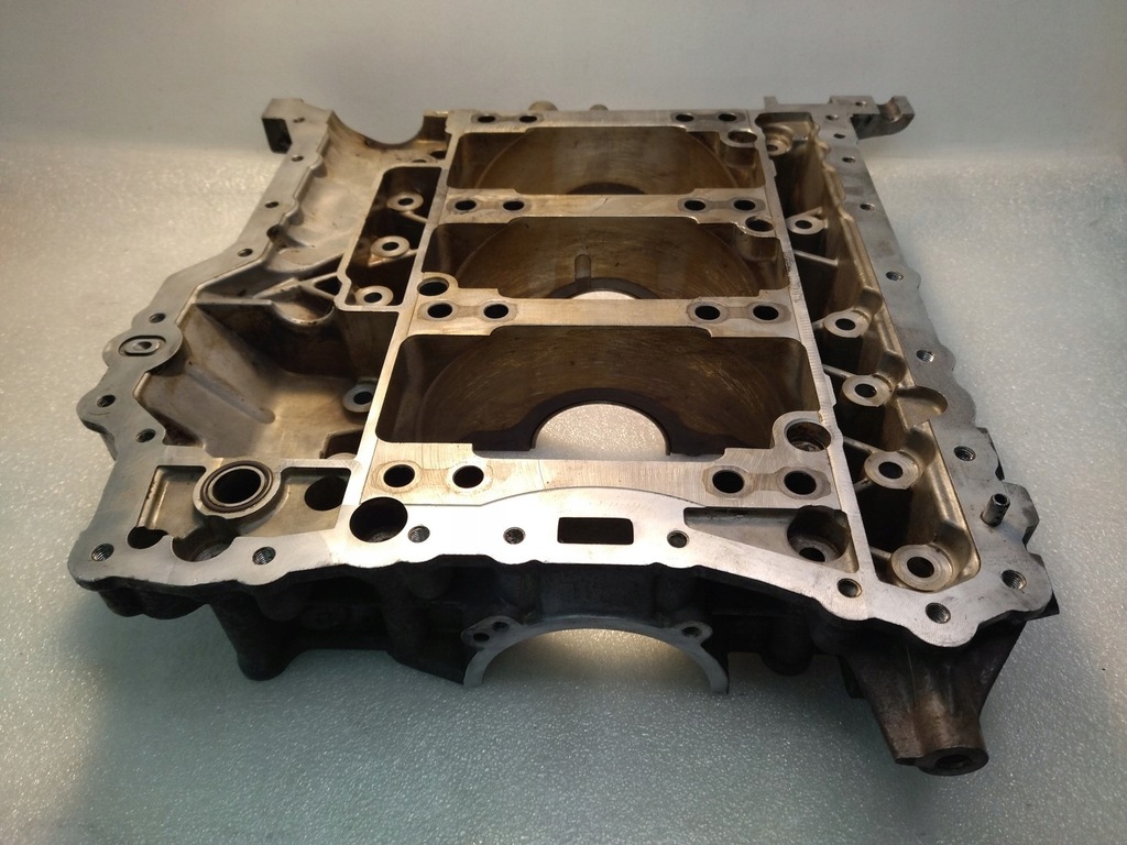 фото №8, 06e103032r блок двигателя 3.2 fsi код двигателя auk audi a6 c6 a8 d3