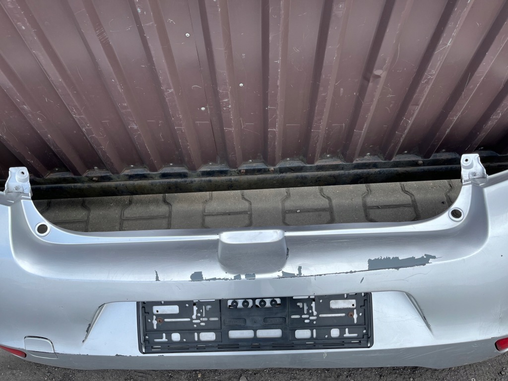 Renault clio 3 3 рестайлинг  09-12r бампер задний задний серебристый 8200800134 Оригинал