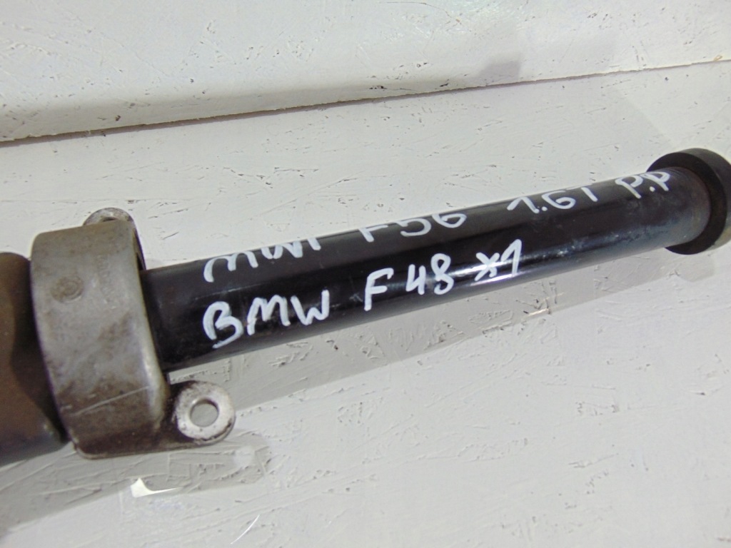 Приводной вал правая bmw x1 f48 mini cooper f56 1.5 t Киев