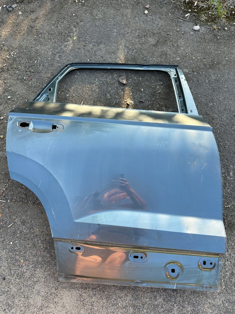 фото №1, Дверь правый задняя seat ateca 575833312