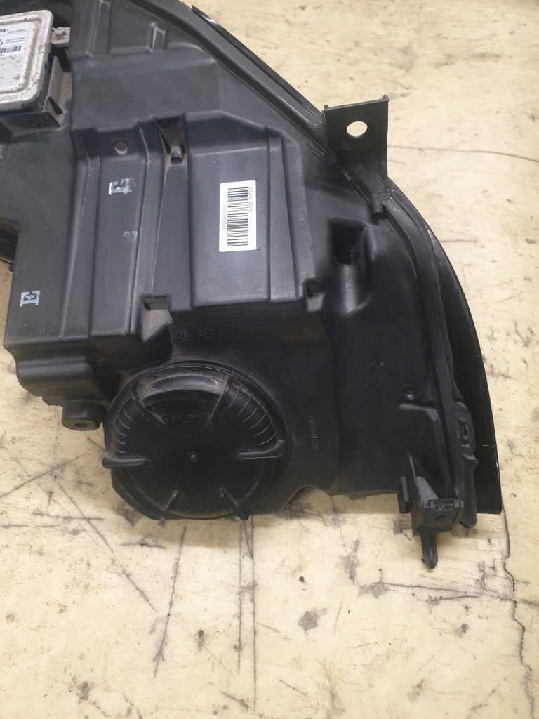 фото №13, Jaguar xf x260 f pace лівий фара лампа 00196243-11