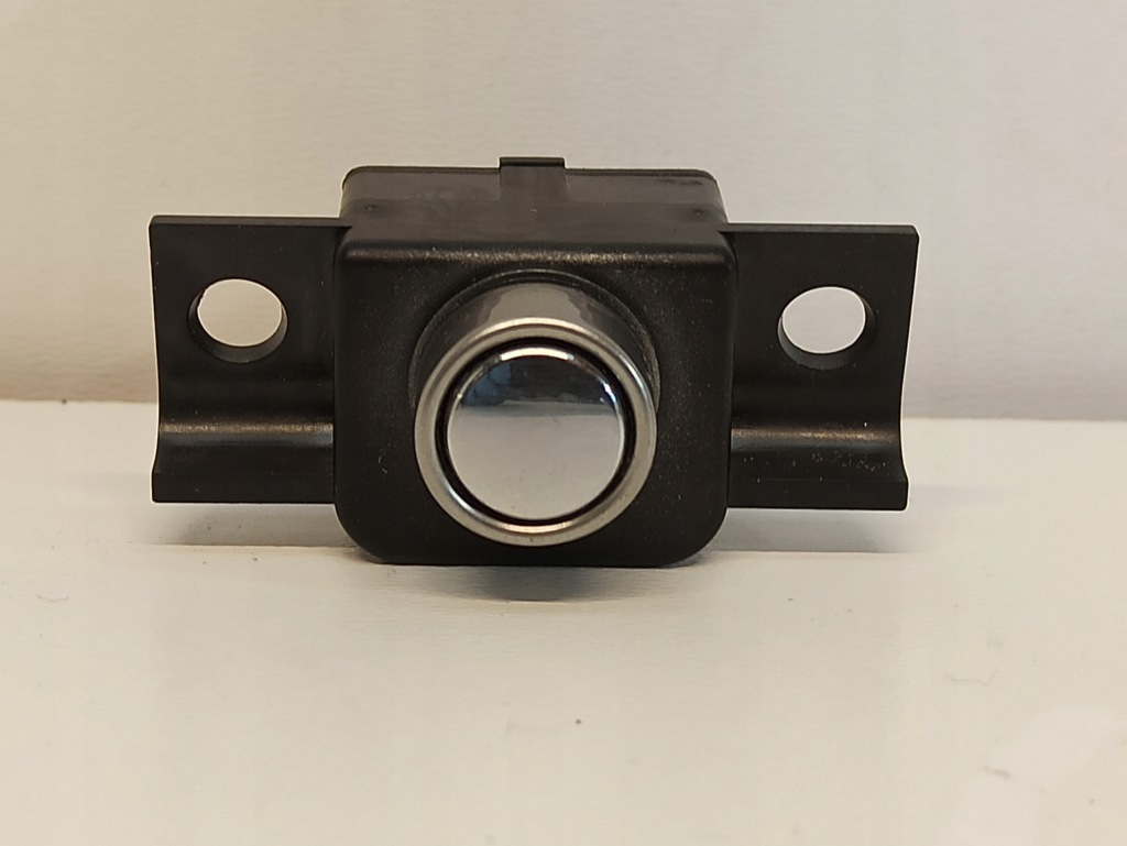 фото №1, Jaguar ax23-f062a00-ba кнопка відкривання бардачка