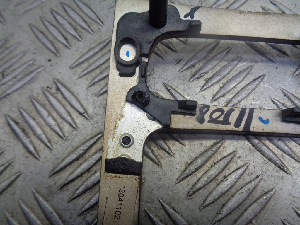 фото №3, Рамка радио mercedes w203 a2036804639