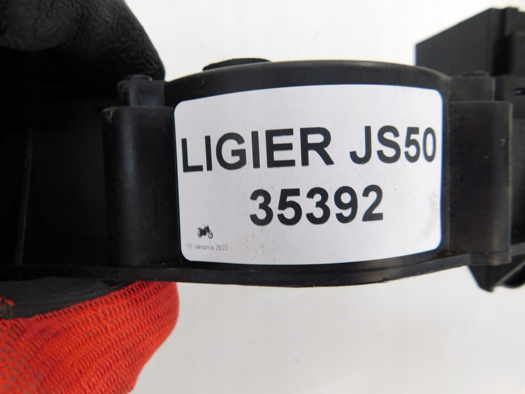 фото №7, Ligier js50 переключатель комбинированный подрулевой переключатель