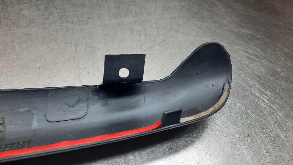 фото №11, Накладка бампера задняя левая 30809260 volvo s40 v40 00-04r