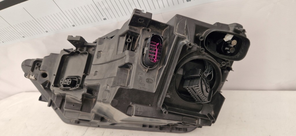 Audi a8 d5 4n full led фара передняя правый с Разборки