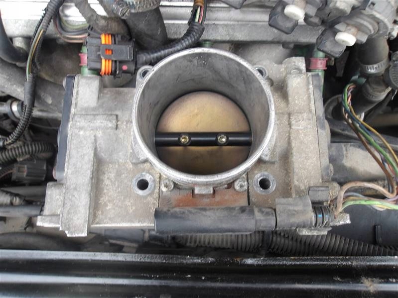 фото №1, Дроссельная заслонка volvo s80 2.4 b