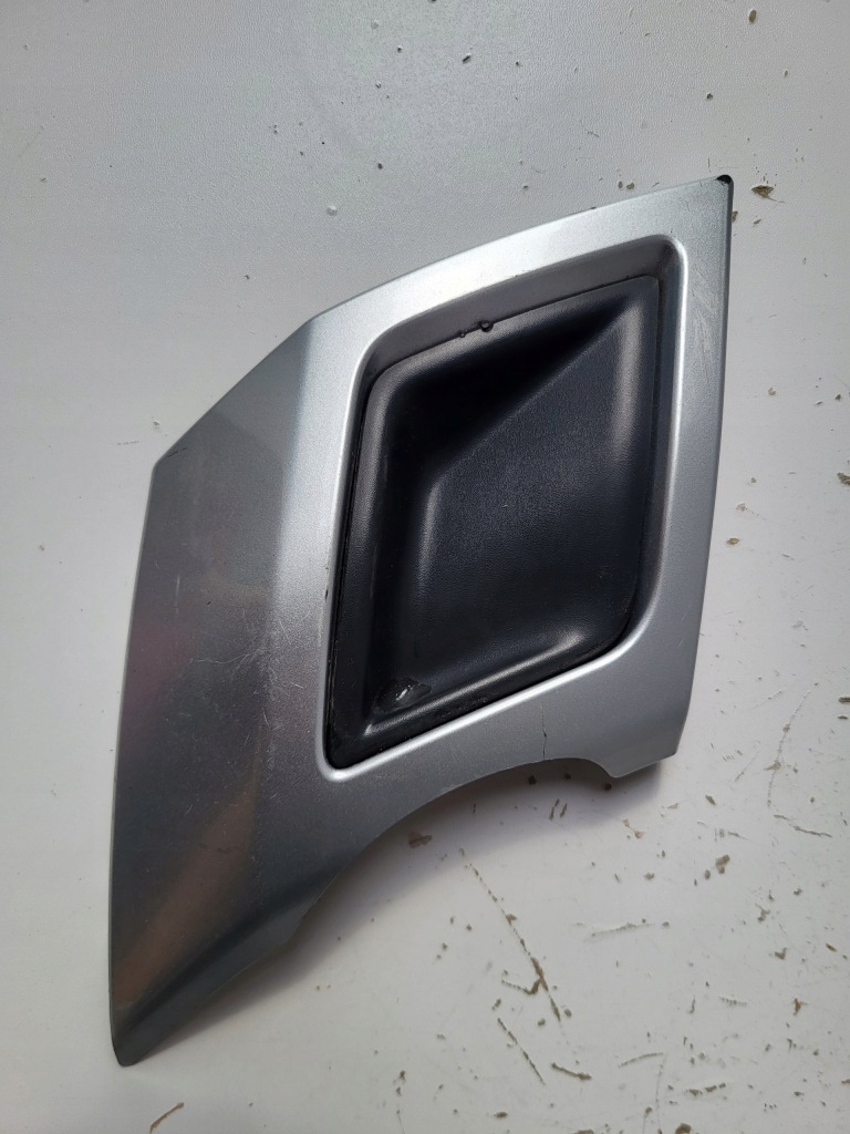 фото №1, Заглушка решётка молдинг бампера задняя левый discovery v l462 dynamic