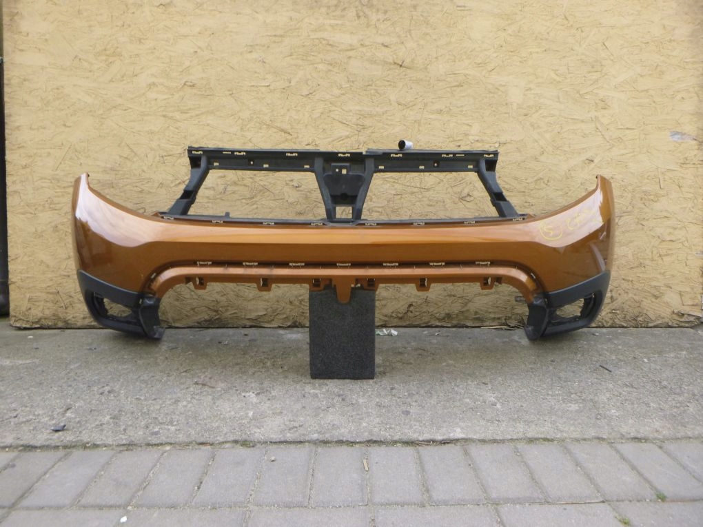 фото №1, Dacia оригинальный номер 620221776r бампер