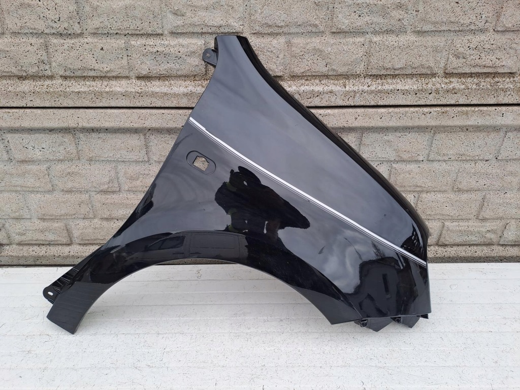 фото №1, Renault twingo 3 14-21 крыло передний правый