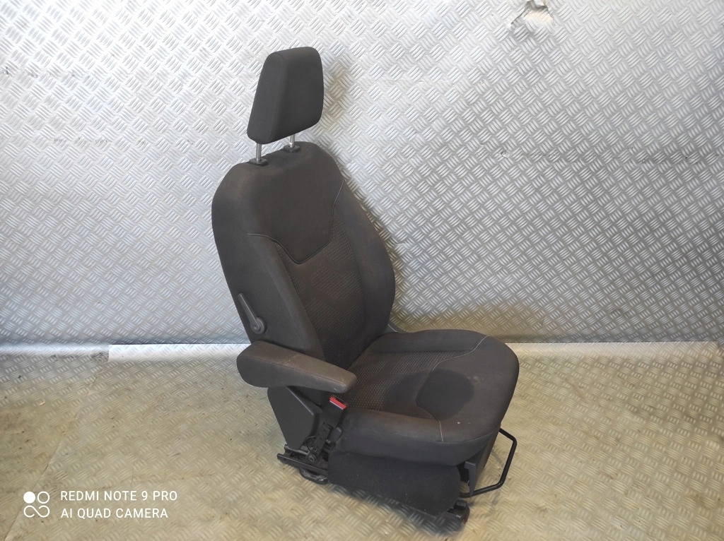 фото №9, Сиденье левый водителя подлокотник ford transit courier i mk1 2014-2023