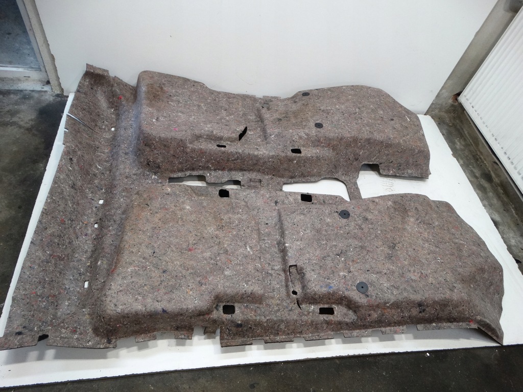 фото №10, Коврик обшивка пол volkswagen polo 6r 6r6863367f