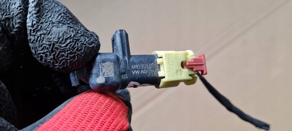 фото №7, Rs5 8w lift s5 a5 датчик ударный штекер колодка 4m0959651 a4 b8 8w s4