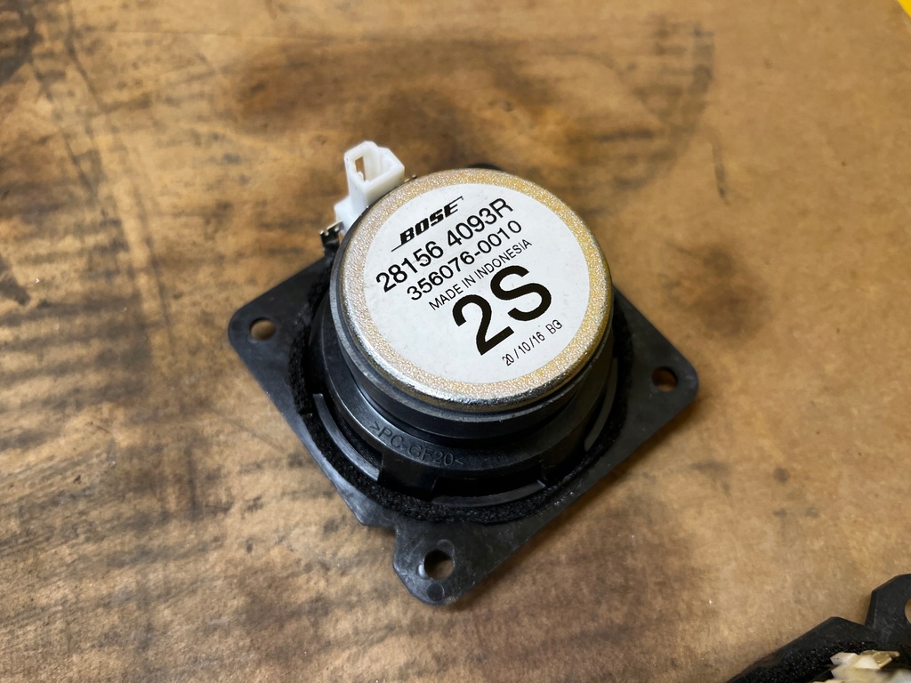 фото №3, Динамік консолі панелі bose renault espace v scenic iv koleos ii