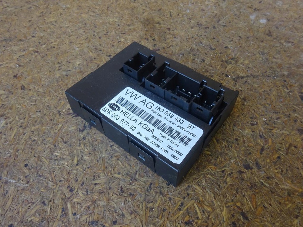 фото №11, Audi a3 8p golf v модуль комфорту 1k0959433bt