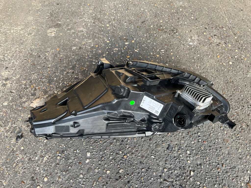 фото №7, Лампа права передня tesla model 3 lift y комплектна